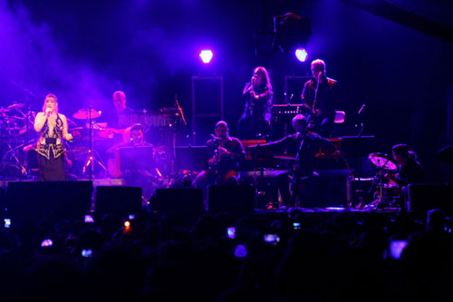 966001_10151629759800033_1395461979_o